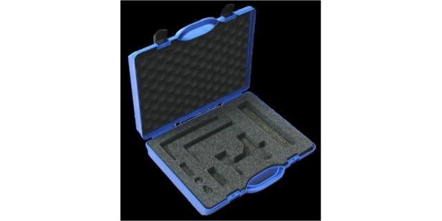 Kufr ze sady RMD-01-312