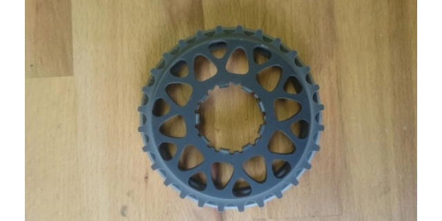 Řemenice zadní CDC, 28T, 9 spline